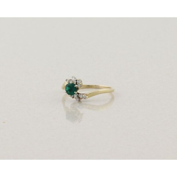 14k Yellow Gold Natural Emerald & Diamond Ring Size 8 1/2 - Picture 6 of 7